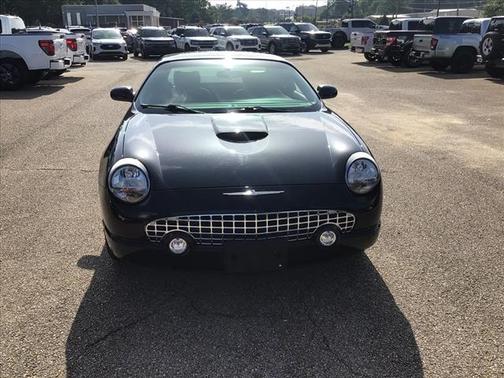 2003 Ford Thunderbird Deluxe