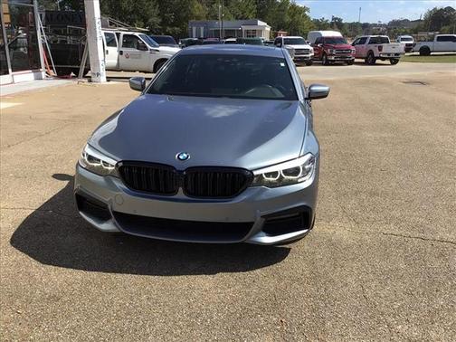 2019 BMW 530 i
