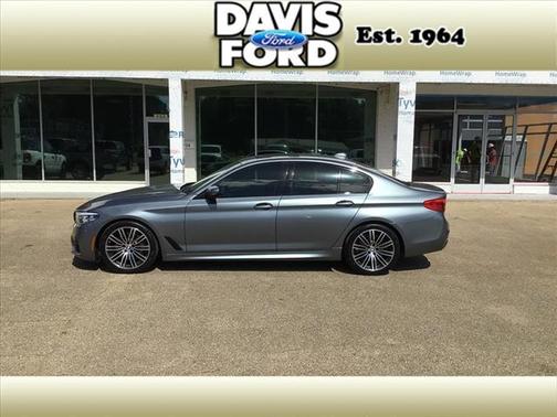 2019 BMW 530 i