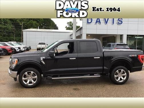 Agate Black 2023 Ford F-150 XLT