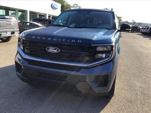 Nocturnal Blue Metallic 2027 Ford Expedition Platinum