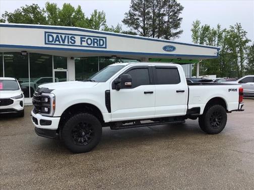 2024 Ford F-350 Lariat Super Duty