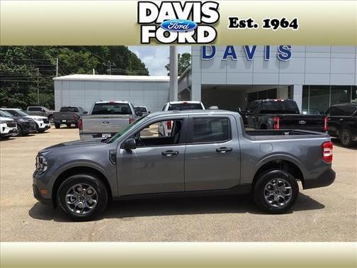 Carbonized Gray Metallic 2026 Ford Maverick XLT