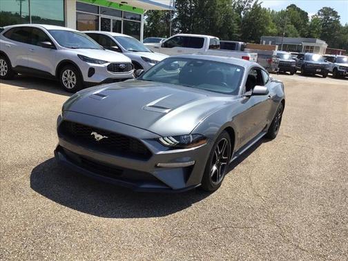 2022 Ford Mustang EcoBoost