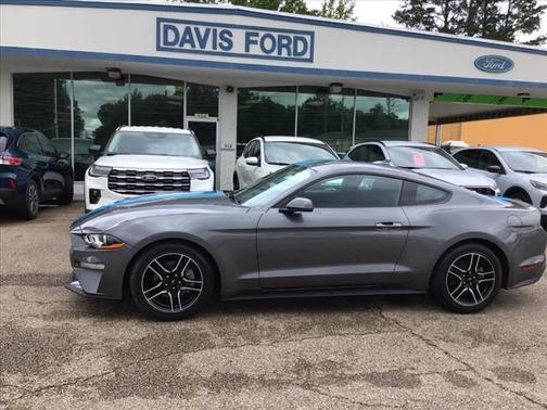 2022 Ford Mustang EcoBoost