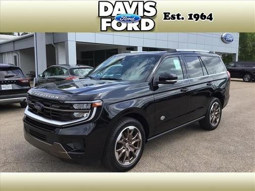Agate Black Metallic 2026 Ford Expedition King Ranch