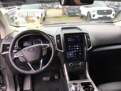 Carbonized Gray Metallic 2023 Ford Edge SEL