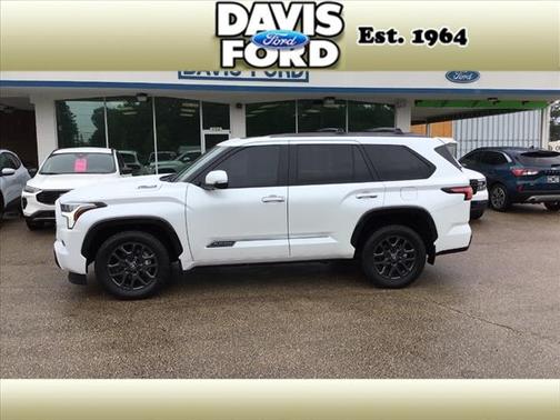 2025 Toyota Sequoia Platinum