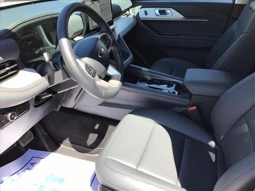 Star White 2026 Ford Explorer Active