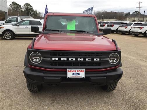 2025 Ford Bronco Base