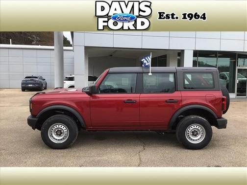 2025 Ford Bronco Base