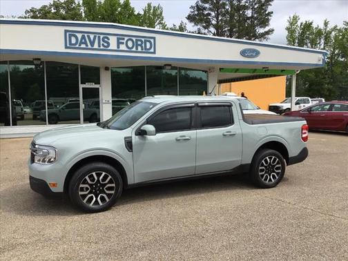 2022 Ford Maverick Lariat