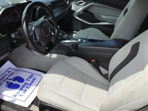 White 2019 Chevrolet Camaro 1LT