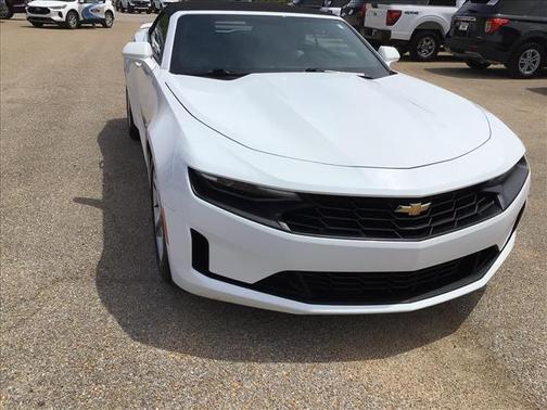 White 2019 Chevrolet Camaro 1LT
