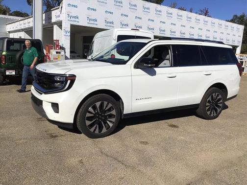 2025 Ford Expedition Platinum