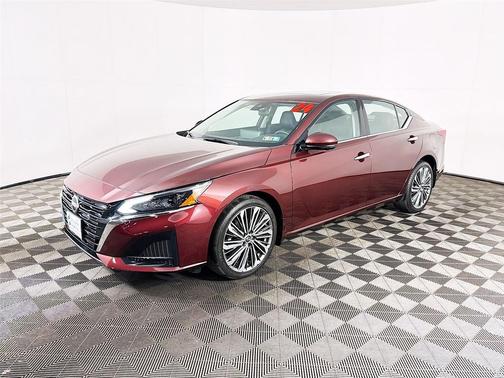 Garnet Pearl Metallic 2024 Nissan Altima 2.5 SL