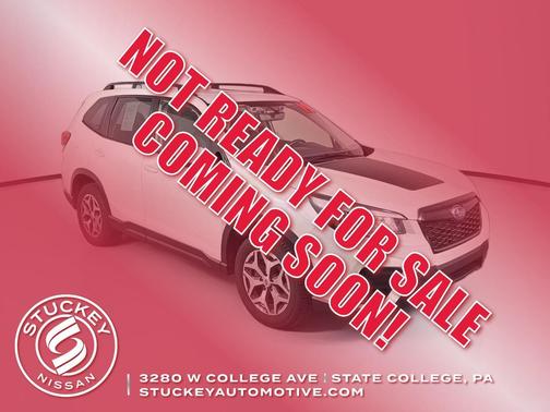 Crystal White Pearl 2019 Subaru Forester Premium