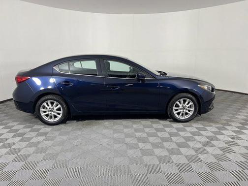 2016 Mazda Mazda3 i Sport