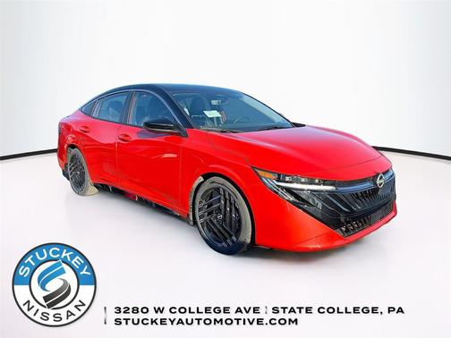 Energetic Ember/Super Black 2026 Nissan Sentra SR