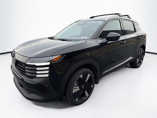 Super Black 2026 Nissan Kicks SR