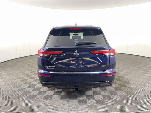 2023 Mitsubishi Outlander SE Black Edition 2WD