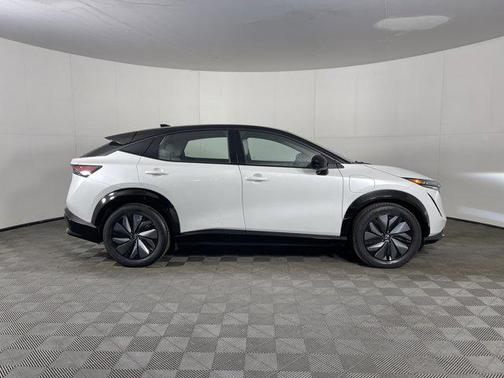 2023 Nissan ARIYA EVOLVE+