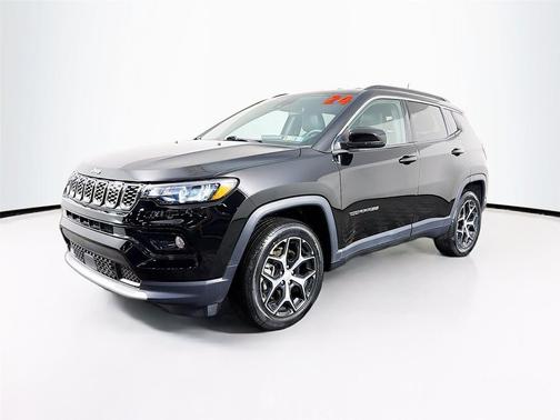 Diamond Black Crystal Pearlcoat 2024 Jeep Compass Limited