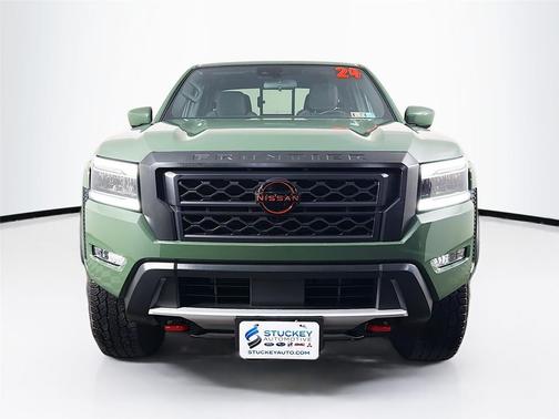 2024 Nissan Frontier PRO-4X