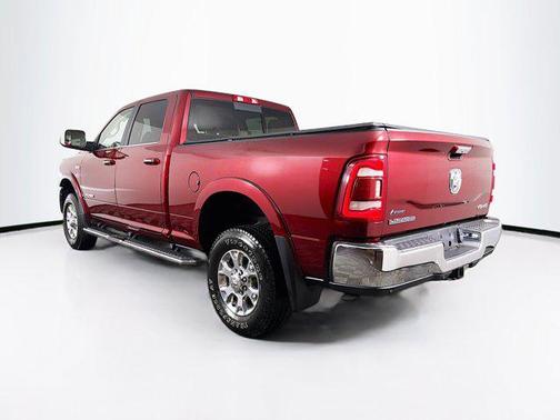 2022 RAM 2500 Laramie Crew Cab 4x4 6'4' Box