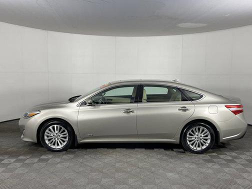 2013 Toyota Avalon Hybrid Limited