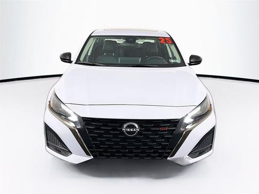 2025 Nissan Altima SR AWD