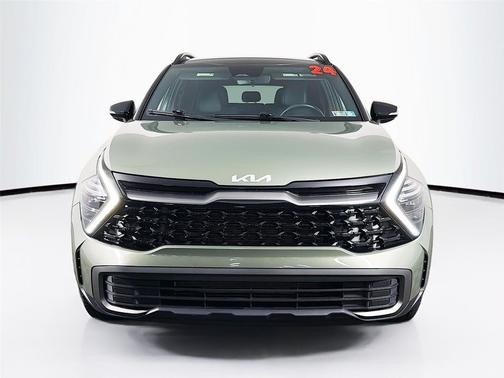 Jungle Green 2024 Kia Sportage X-Line