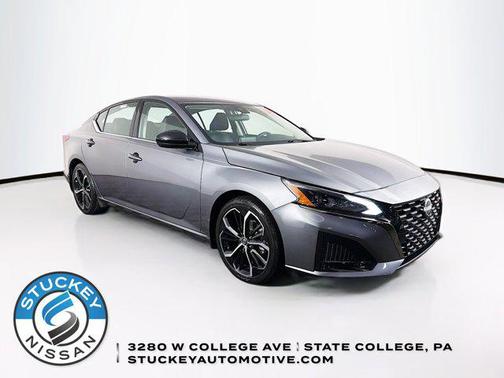 2024 Nissan Altima SR FWD