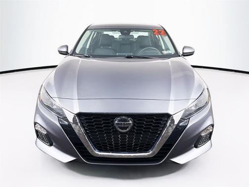 Gun Metallic 2022 Nissan Altima S FWD