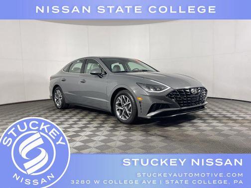 2022 Hyundai SONATA SEL