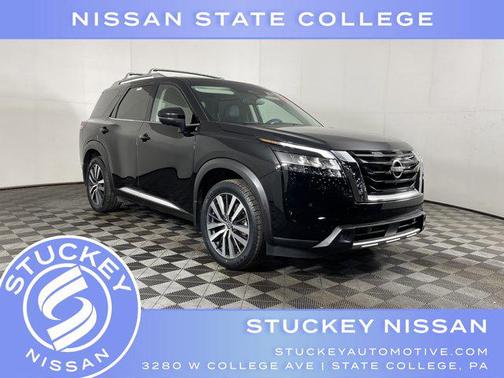 2022 Nissan Pathfinder Platinum 4WD