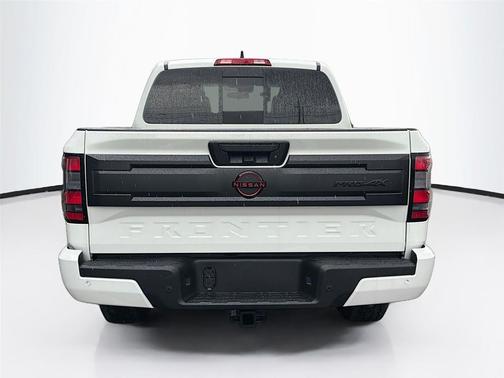 Glacier White 2026 Nissan Frontier PRO-4X