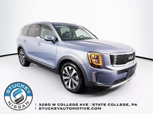 Everlasting Silver 2022 Kia Telluride EX