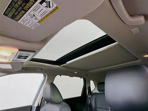 Gun Metallic 2025 Nissan Rogue SL