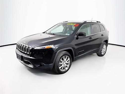 Diamond Black Crystal Pearlcoat 2018 Jeep Cherokee Limited