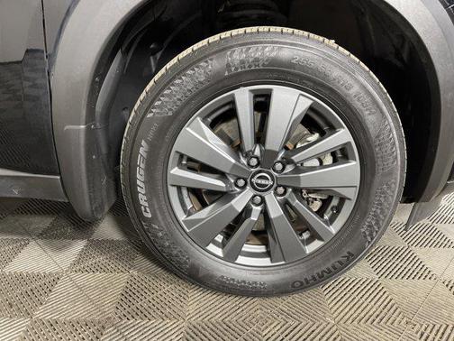 2024 Nissan Pathfinder S 4WD