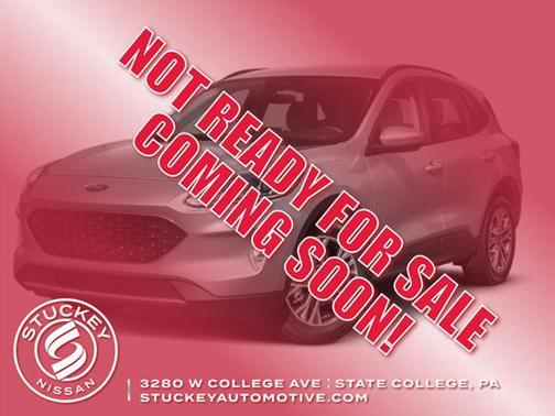 Ingot Silver Metallic 2020 Ford Escape SEL