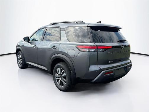 Gun Metallic 2026 Nissan Pathfinder SL