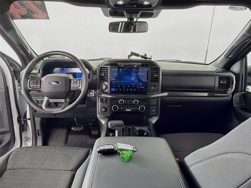 Oxford White 2024 Ford F-150 XLT