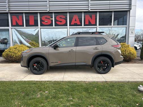 2026 Nissan Rogue Rock Creek