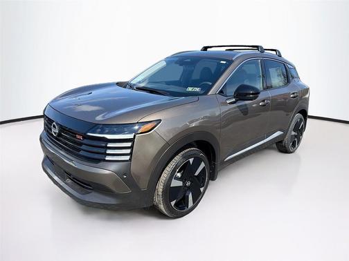 Canyon Bronze Metallic 2026 Nissan Kicks SR