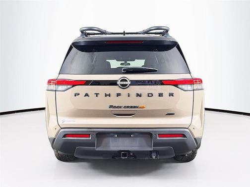 2024 Nissan Pathfinder Rock Creek 4WD