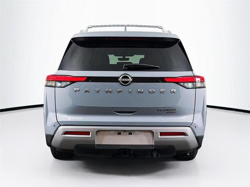 Boulder Gray Pearl 2025 Nissan Pathfinder Platinum 4WD