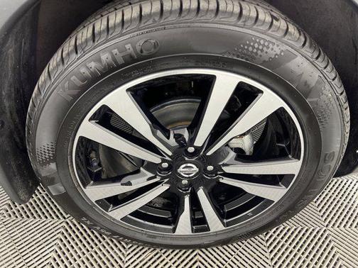 2018 Nissan Kicks SR