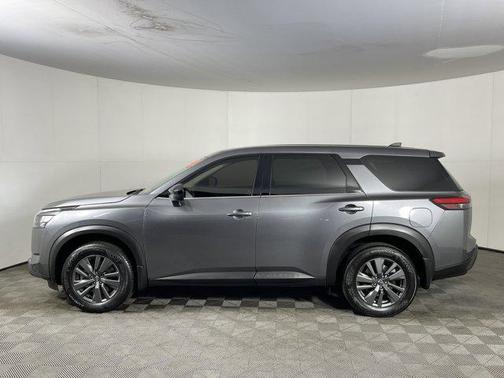 2024 Nissan Pathfinder S 4WD